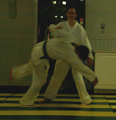 lisa throwing